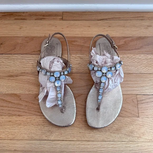 Tory Burch‎ Crackled Metallic Bejeweled Sandals Shoes size 7.5 M