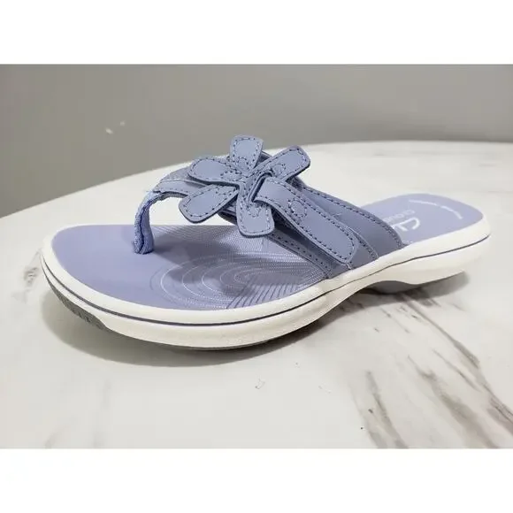 NEW CLARKS Girls Brinkley‎ Aria Blue Sandal Flip Flop CLOUDSTEPPERS Size 11 Kids