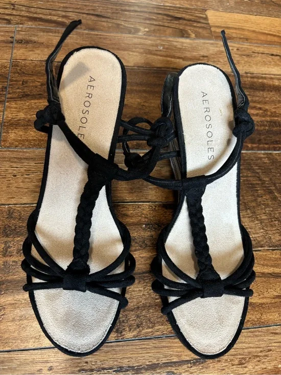 AEROSOLES Black Braided T-Strap Lace-Up Sandals size 9