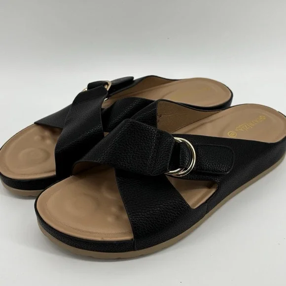 Patrizia‎ by Spring Step Sandals US 9B Padded Gold Buckle detail Black Straps
