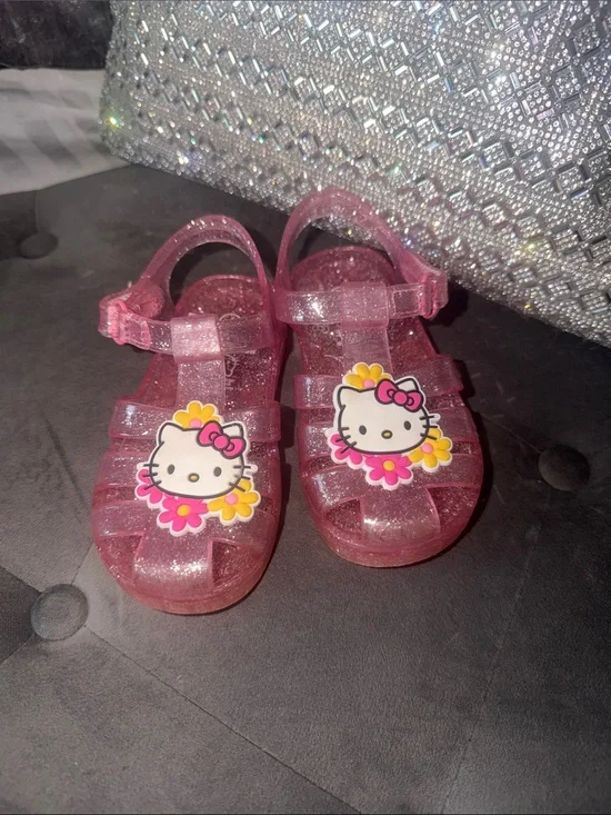 Hello Kitty Sparkle Pink Jelly Sandals with Character Charm