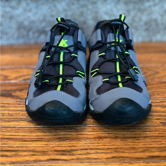Kid’s ZeroXPosur Wallawa River Closed-Toe Sandals Size 5