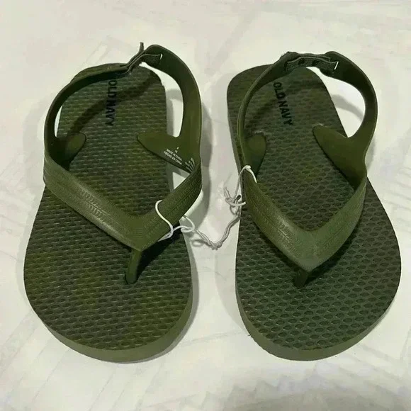 Old Navy Toddler Flip Flops -  NEW