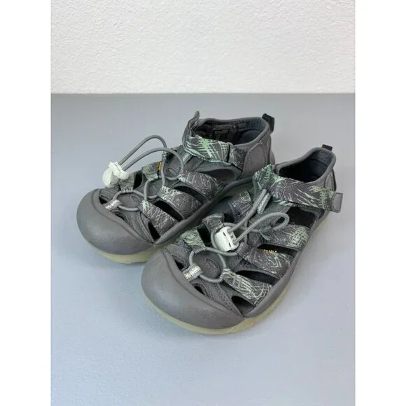 Keen youth‎ 3 grey green glow in the dark closed toe hiking outdoor sandals
