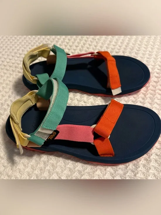 Teva Hurricane XLT2 Kids Youth 5 Popcorn Multi Sport Sandals EU 37 REPREVE
