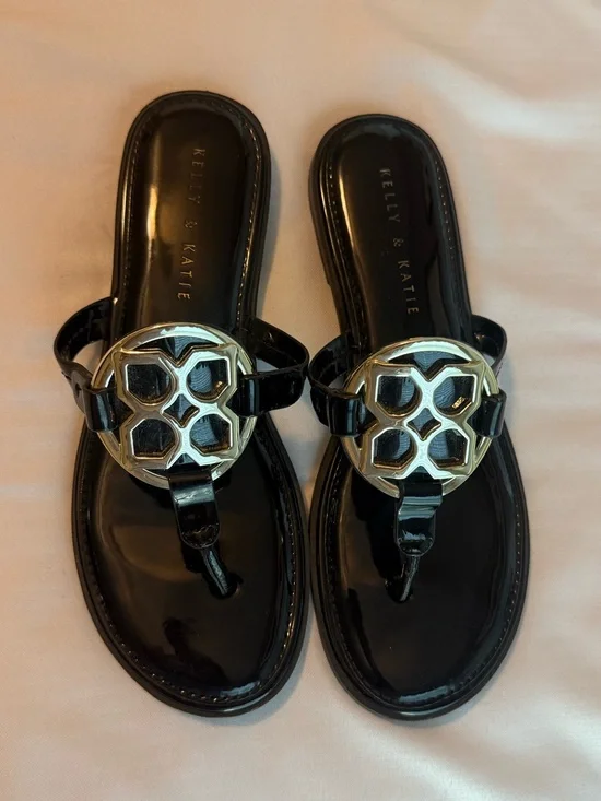 Kelly & Katie Sandals