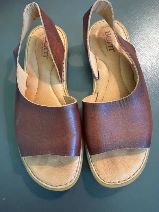 Born Inlet Brown Leather Slingback Comfort Sandals Size 7 EUC