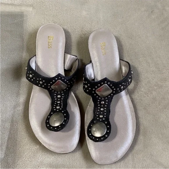 Bass Jolynn Black‎ Embellished Leather Sandals