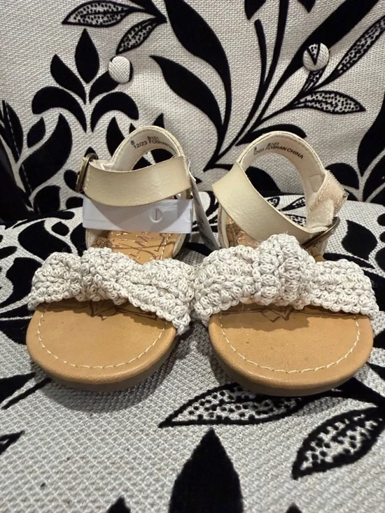 Blowfish Cream Crochet Knot Kids Sandals