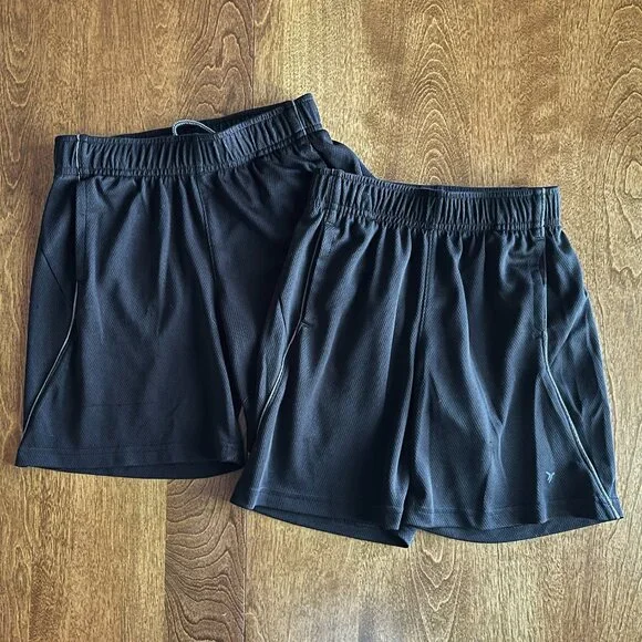 Old Navy black mesh shorts XS (5)