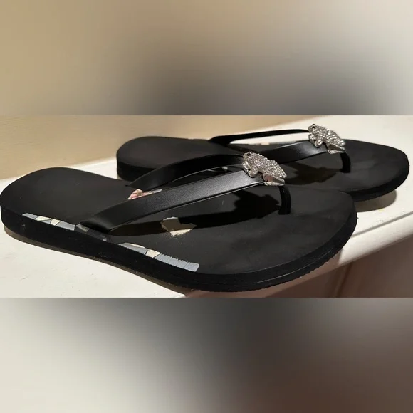 Marc Fisher Crystal Frog Flip Flops Black 9