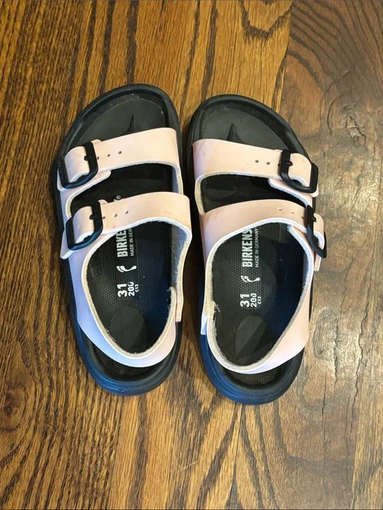 Birkenstock Kids Light Pink Double-Strap Sandals with Black Footbed