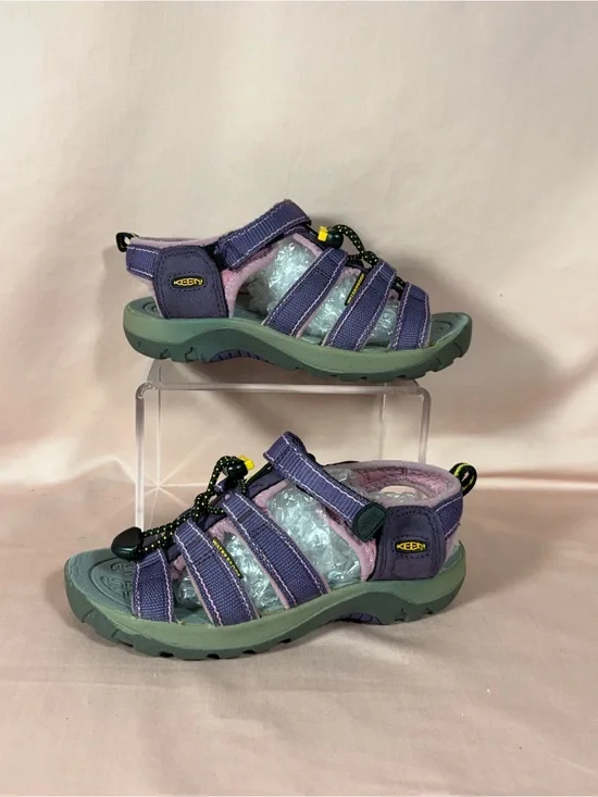 Keen 9 Waterproof Open Toe/Open Back Hook & Loop Kid's Sandals SZ 13/CM 19.4