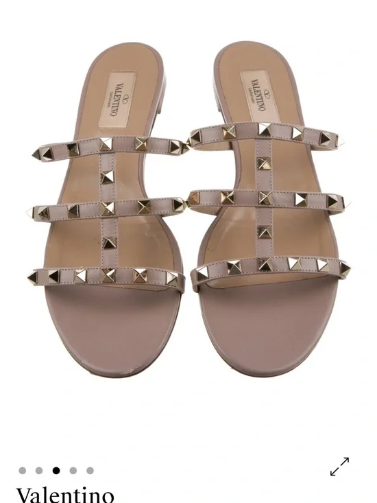 9.5 Valentino Rockstud Triple-Strap Slide Sandals in Taupe