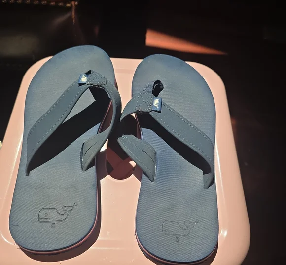 Vineyard Vines Navy Blue Kids Flip Flops