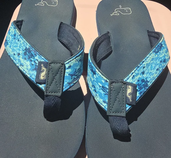 Vineyard Vines Navy Blue Boys Camo/fish  Strap Flip Flops