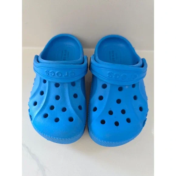 Crocs Classic Clog Bright Blue Kids Toddler Size 8 Slip On Water Shoes Comfort