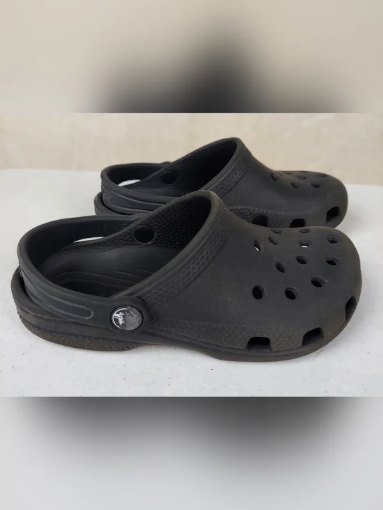 Children's Black Crocs Sandals - Comfortable Slip-On Size 13
