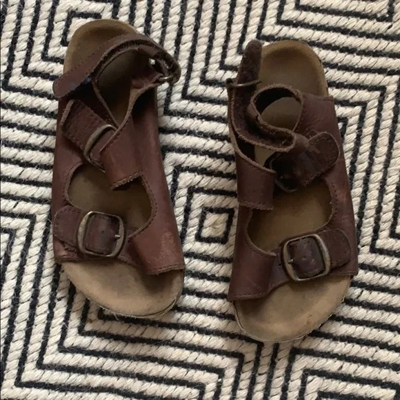FREE: H&M sandals