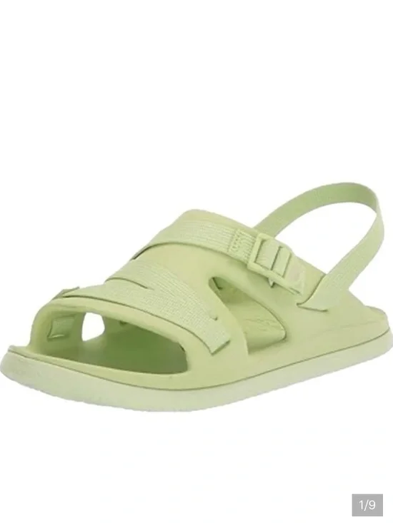 Chaco Kids Lime Green Adjustable Strap Sandal size 3
