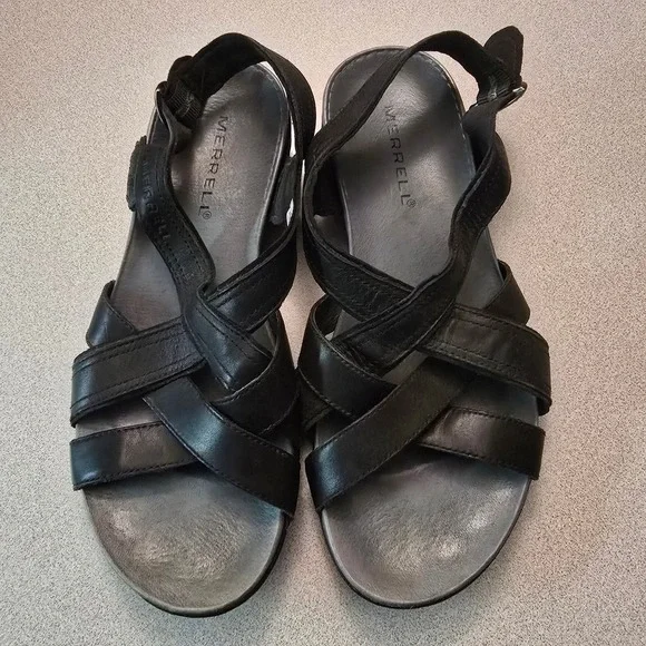Merrell Leather Strappy Sandals Black Slingback Floral Embossed Womens 7 J-6246