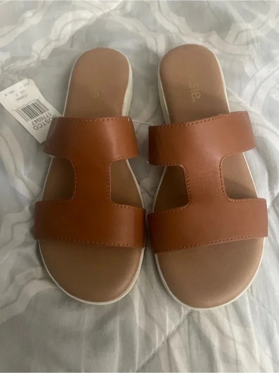Kensie Tan Double-Strap Slide Sandals