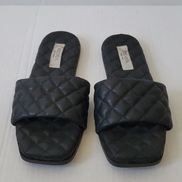 STEVEN by Steve Madden Yuki Sandal Size 6