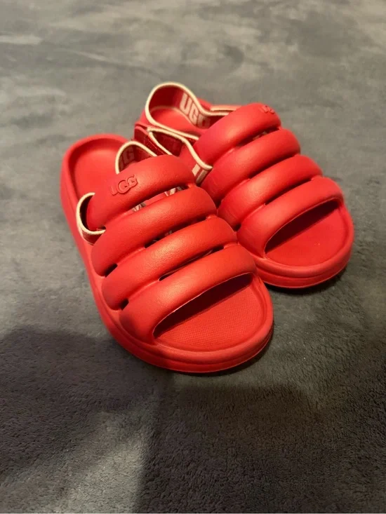 UGG Kids Red Puffer Slide Sandals