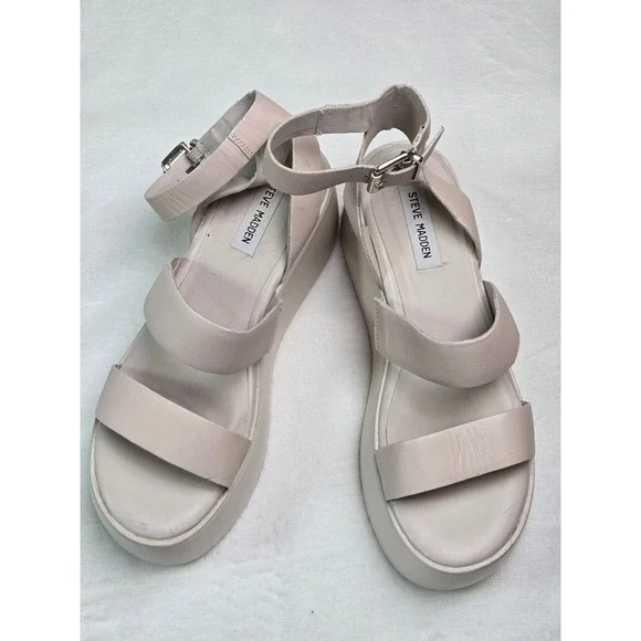 Steve Madden Beige Leather Platform Sandals Strappy‎ Flatform Buckle Size 8.5