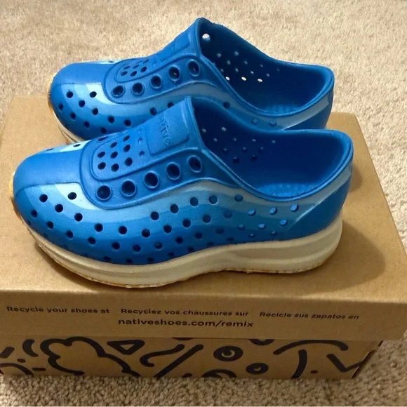 Native Robbie Shoes Size 5 Toddler Like New- Spring, Summer, Easter, Rain, Vaca