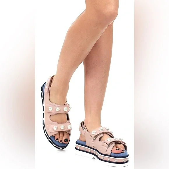 Clone - Diamond Nappa Pink Leather Platform Strap Stud Pearl Sandal Size 41