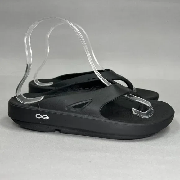 Oofos Women's Size 7 Black Original Sport‎ Flip Flop Sandals