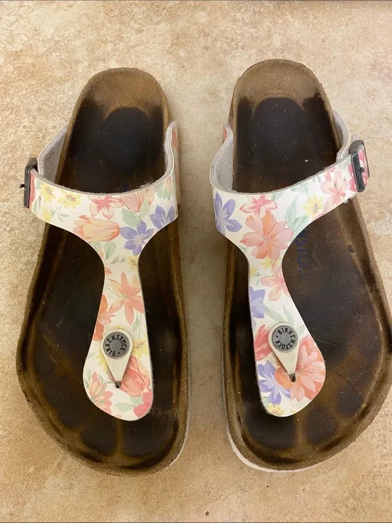 Birkenstock Floral Gizeh Sandals