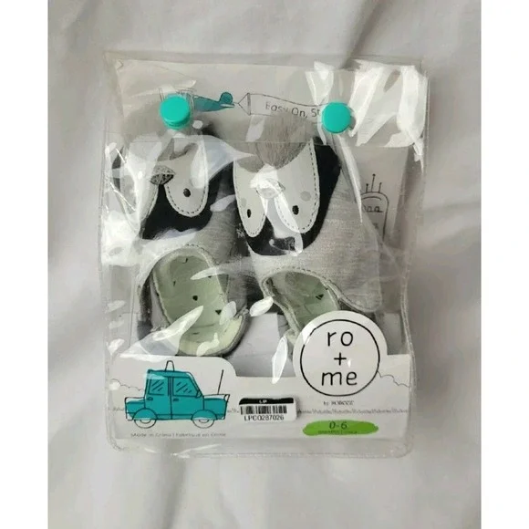 Ro+Me By Robeez Baby Slip On Crib Shoes Gray Penguin Booties Size 0-6 Mos NEW