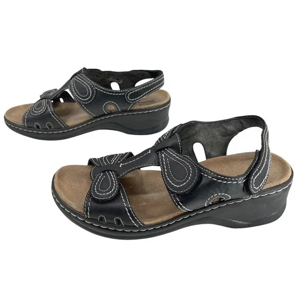 Clarks Lexi Walnut Sandals Womens 8.5 M Black Leather Wedge Casual Bow Stitching