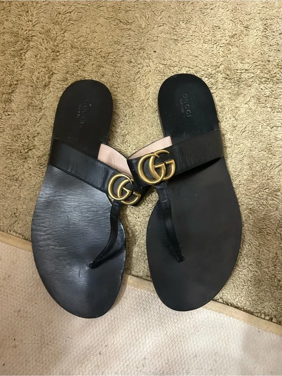 Gucci black and gold sandals size 10