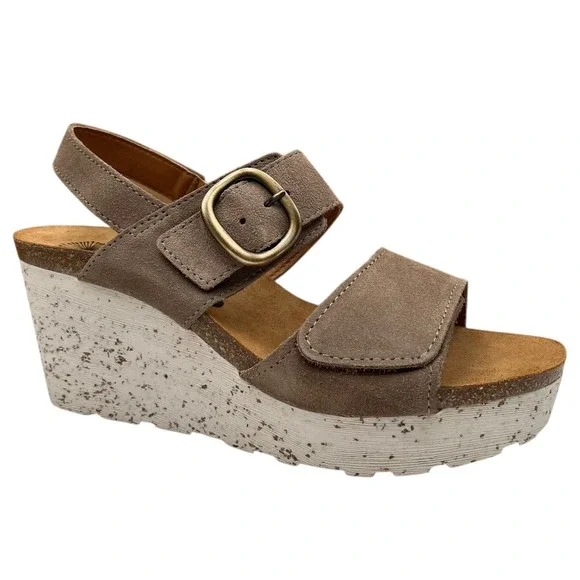 OTBT Made In Portugal Women's Wedge Leather‎ Sandals Size 9-9.5 Taupe/Greige