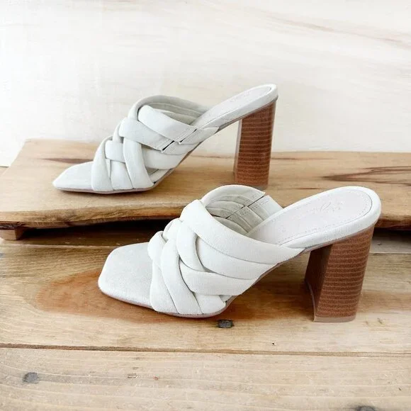 NWOB‎ Journee Collection Signature Lyddie Cream Block Heel Sandal Size 8.5