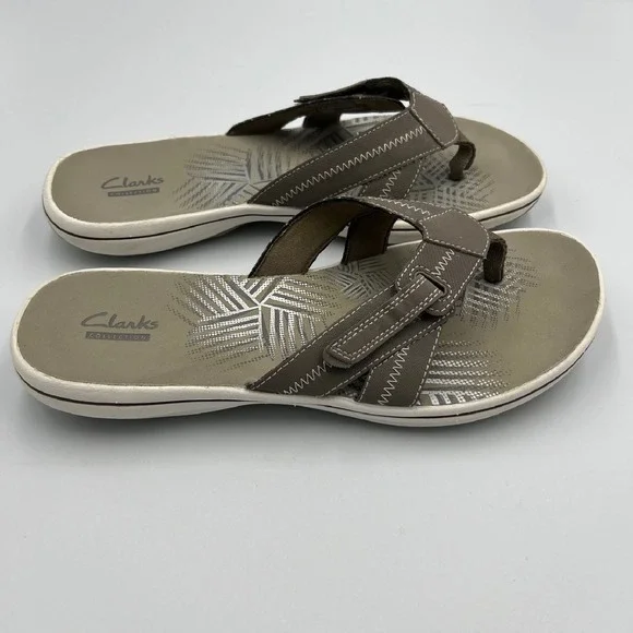 Women's Clarks Breeze Sea Flip Flops Taupe Size‎ 9 adjustable comfort sandals