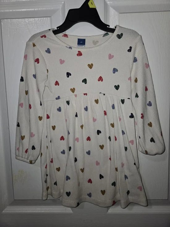 Old Navy Cream Ribbed Heart-Print Dress