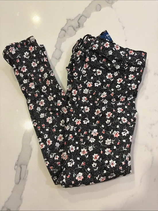 Old Navy Skinny Jeans with Pink & White Floral Print