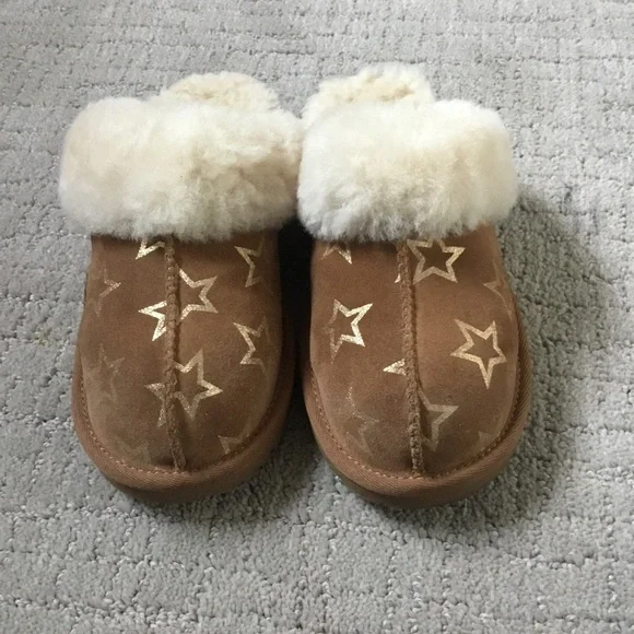 UGG Kids Brown Suede Star Slip-On Slippers with Cream Shearling
