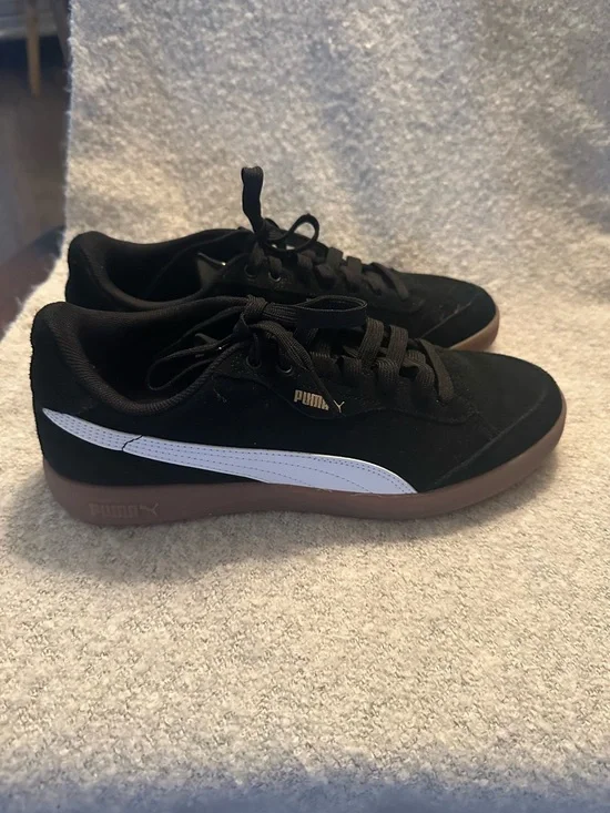 Puma Black Suede Sneakers with White Formstrip and Brown Sole