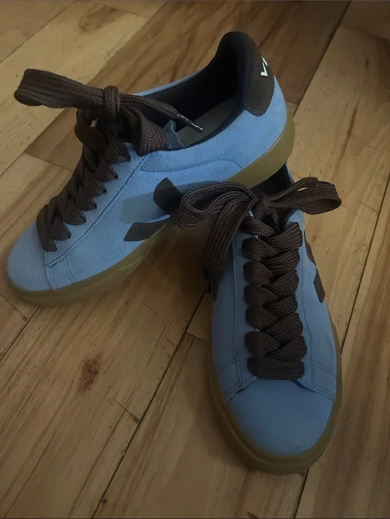 Women’s Veja Sneakers in Light Blue and Brown. SZ 40