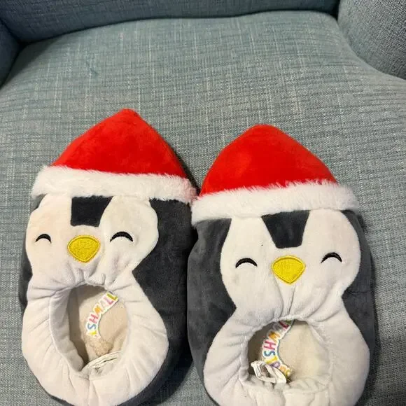 Squishmallows Holiday Penguin Slippers Kids Size 13-1 Christmas Plush House Shoe
