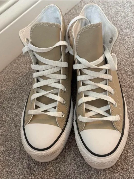 Converse All Star High-Top Sneakers in Beige and White