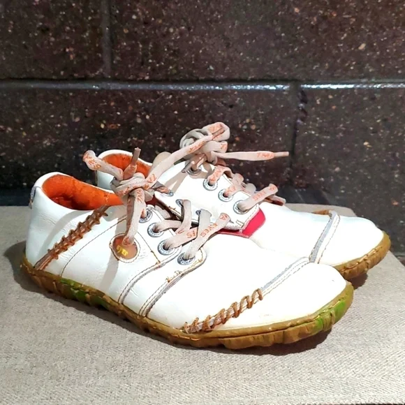 TMA EYES HAND STITCHING SNEAKERS GERMANY UPPER LEATHER WOMENS SIZE 7.5 PATCHWORK