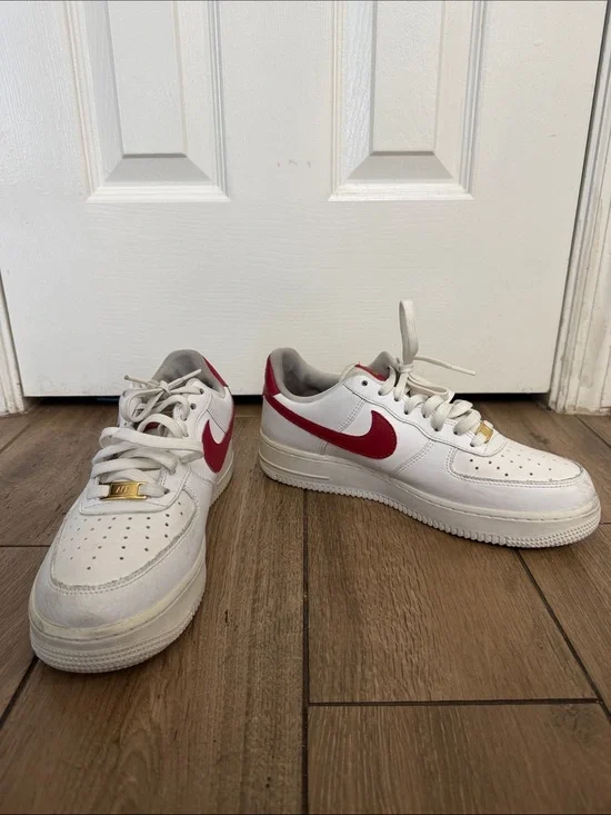 Nike Air Force 1 '07 ESS White Sneakers with Red Swoosh