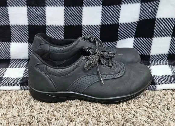 SAS Walk Easy Womens 10W Black Nubuck Leather Comfort Lace Up Walking Shoes