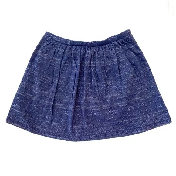 OLD NAVY Girl’s Chambray Blue Eyelet Skort